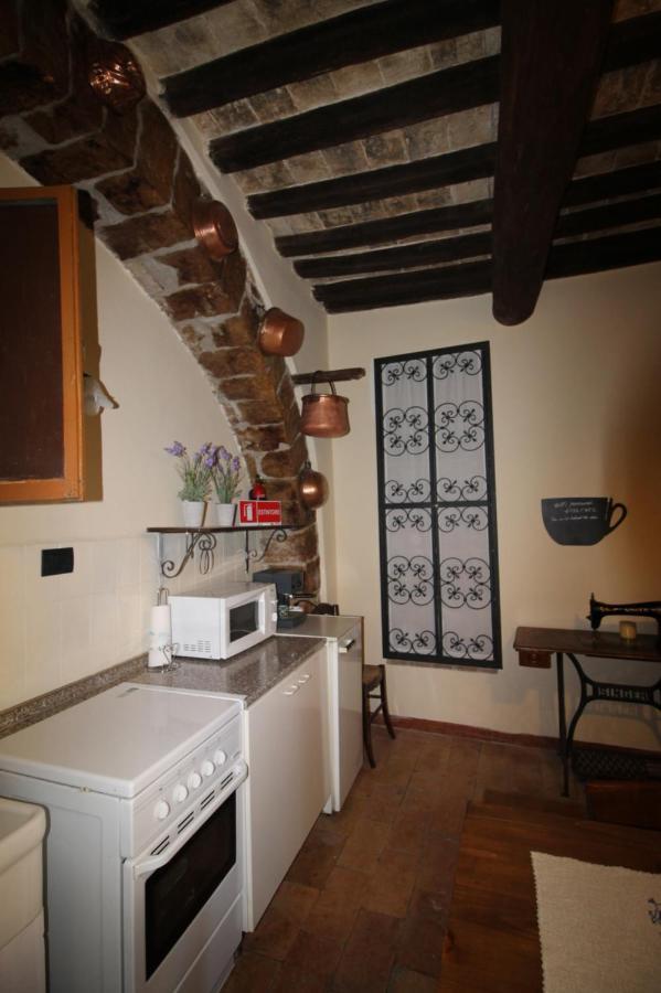 Nonna Flo Apartment Assisi Bagian luar foto